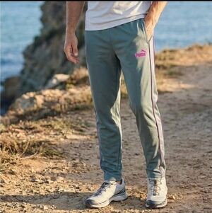 PUMA Men's Gray Track Pants. Size XS